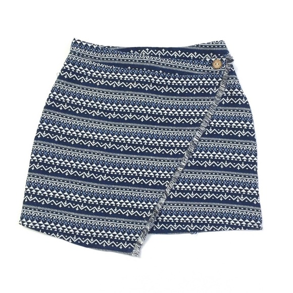 One Way Navy + White Boho Chic Fringe Mini Skirt 6 - Picture 1 of 7